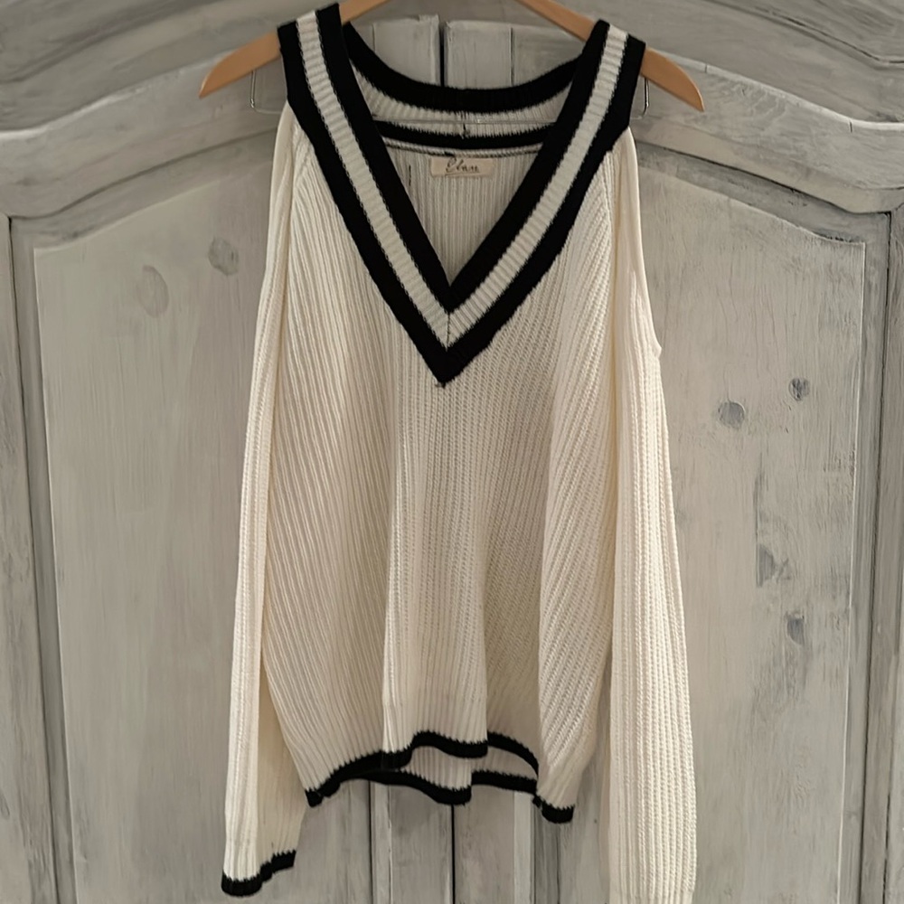 Elan open-shoulder cricket sweater